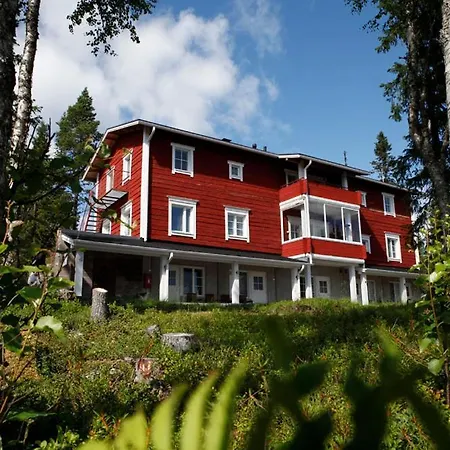 Hotel Iisakki Village