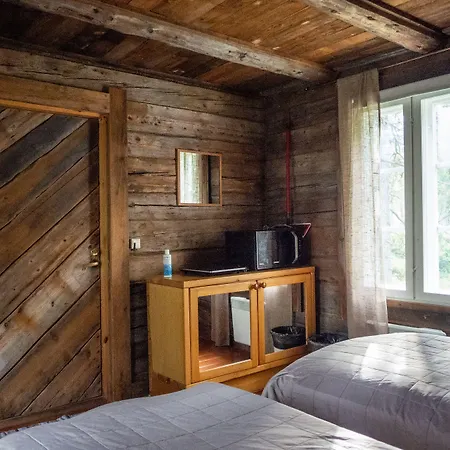 Szálloda Iisakki Village *