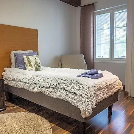 Iisakki Village Szálloda
